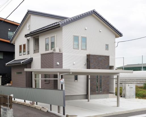 メンテナンスフリーの外観 クレバリーホーム山形東店・新庄店の施工事例 毎日が、子育てが楽しくなる我が家