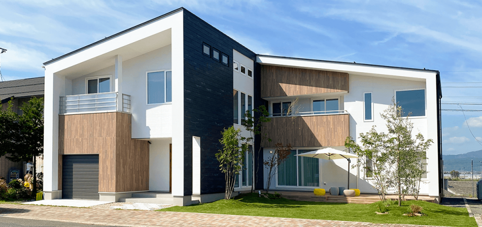 玄関共有型』二世帯住宅【嶋展示場】｜株式会社 ササキハウス